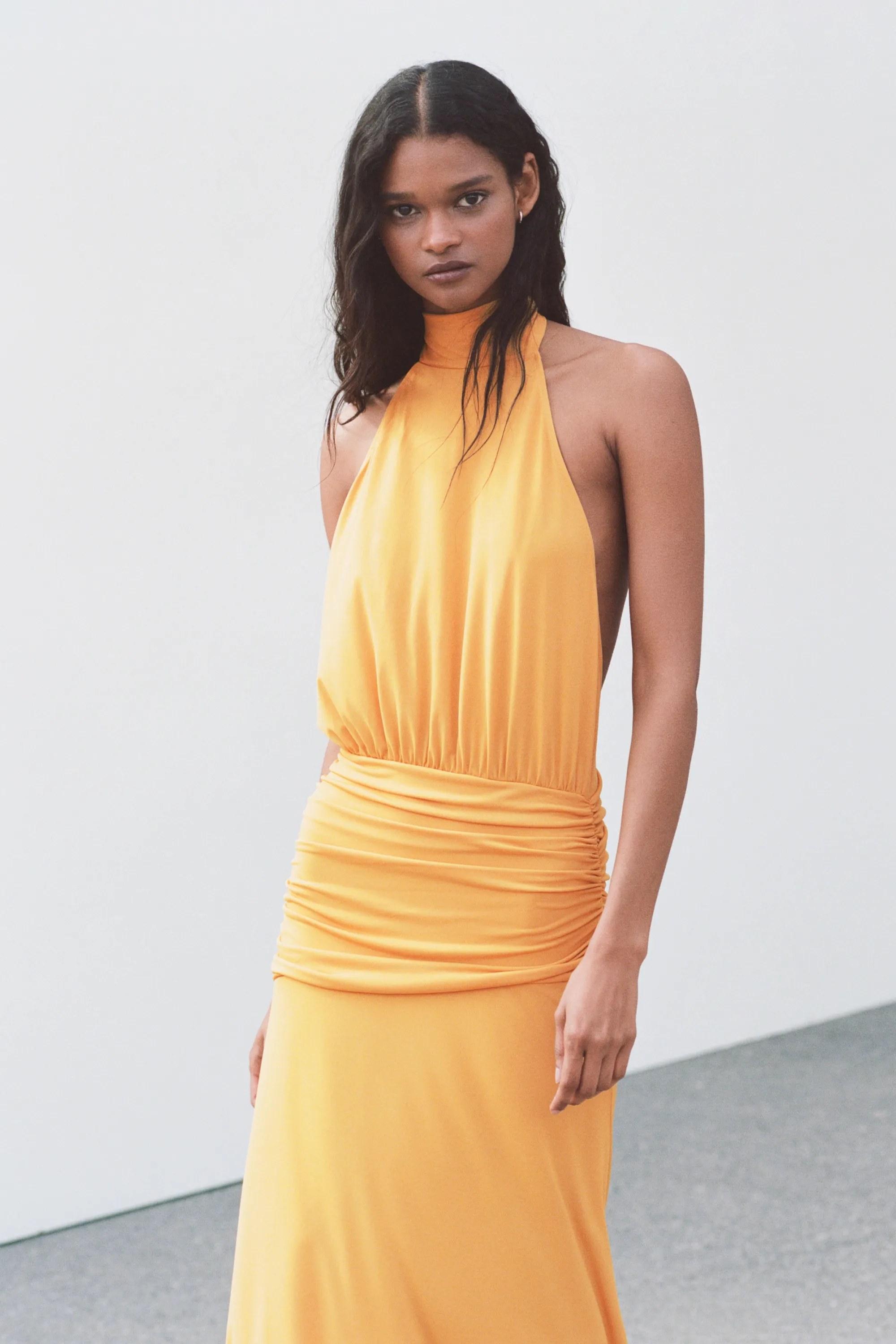 Robe dos nu à effet drapé - Orange