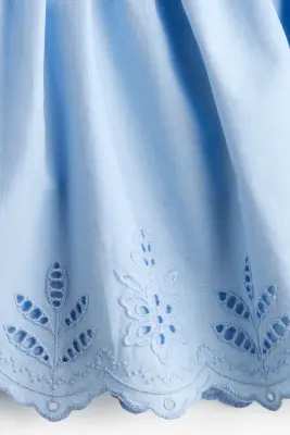 Short à taille élastique avec broderie anglaise - Bleu clair — photo 4