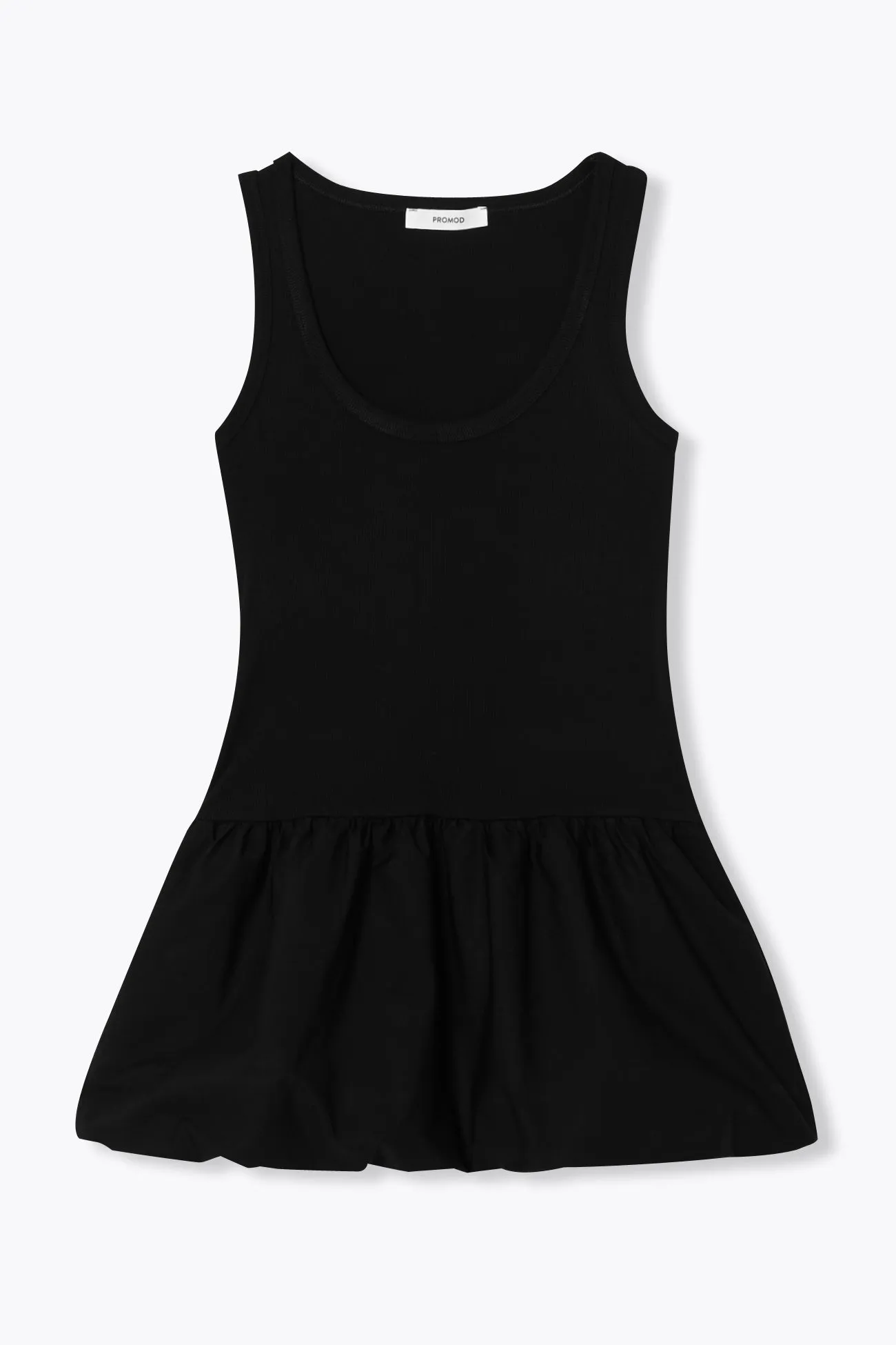 Robe boule courte et unie