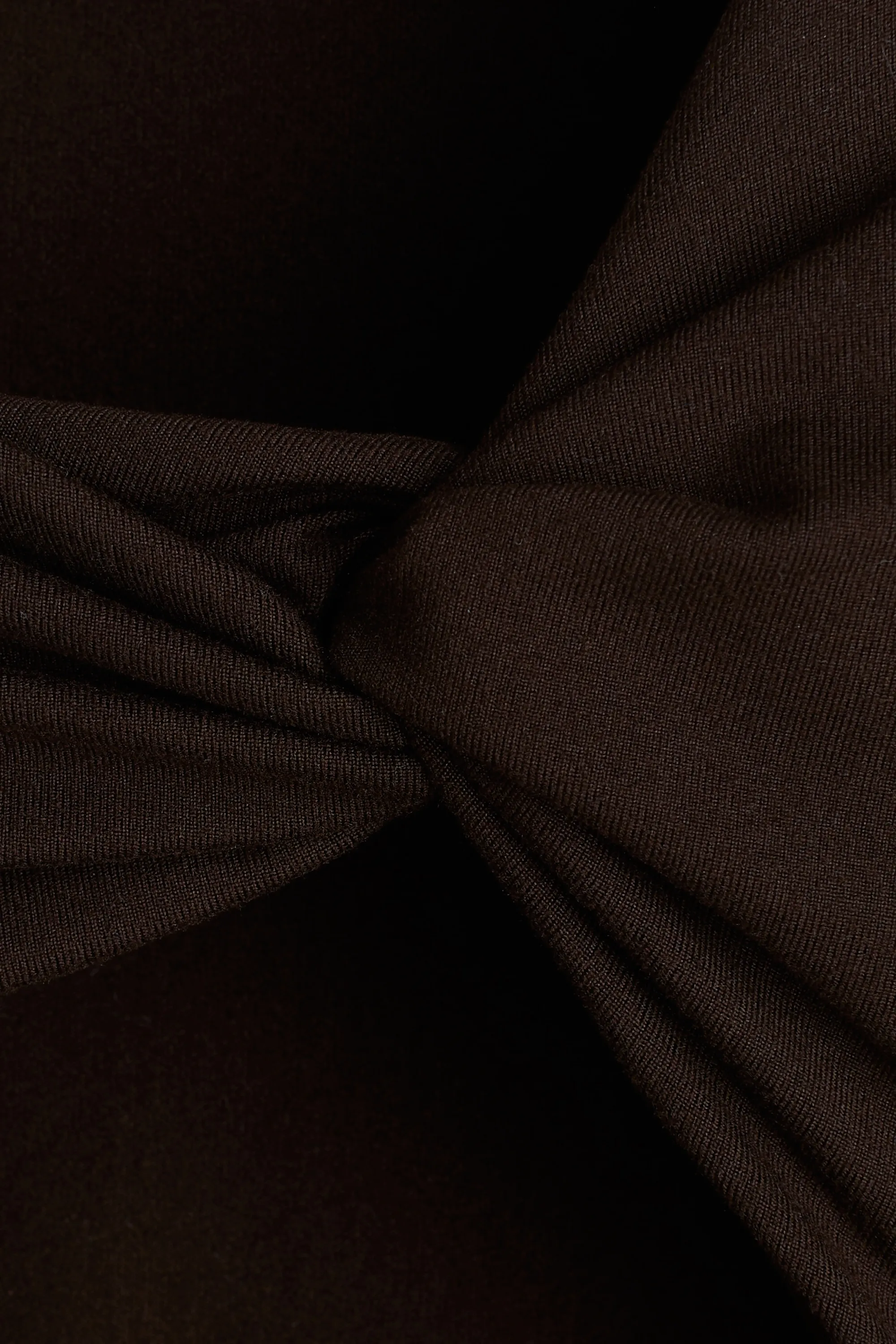 Robe moulante avec ouverture - Marron foncé