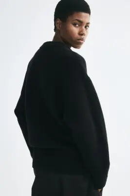 Pull oversize en laine - Noir — photo 3