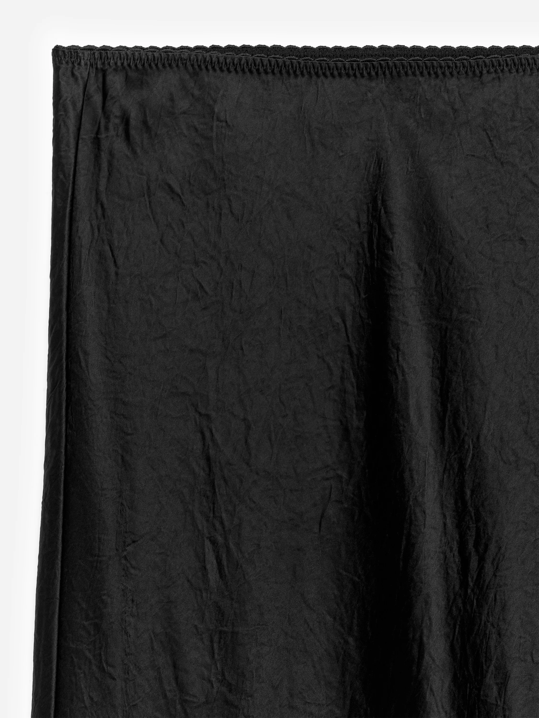 Jupe en satin avec finition en dentelle - Noir