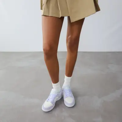 DUNK LOW SUEDE MINI SWOOSH — photo 5