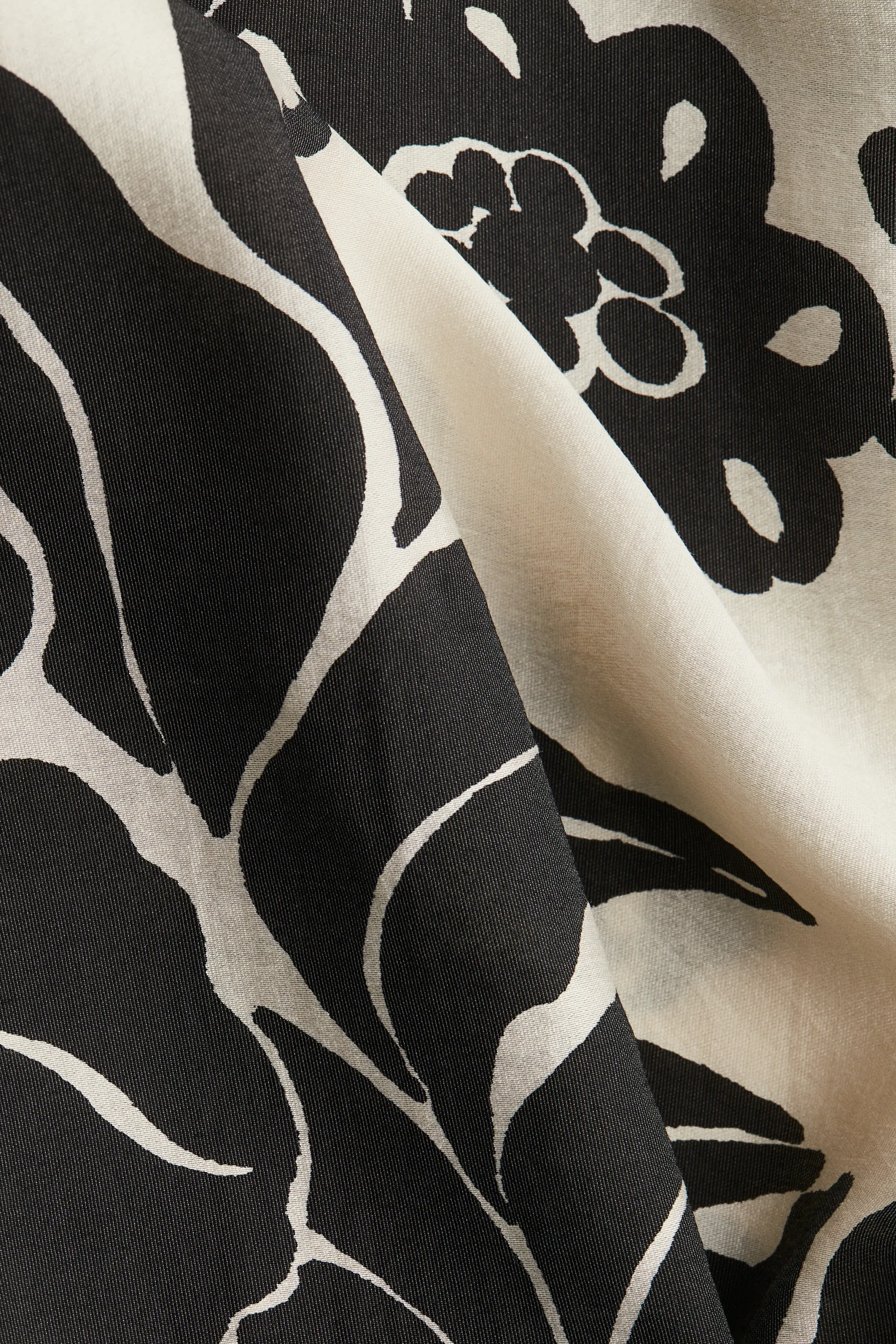MAMA Robe maxi volumineuse - Crème/fleuri