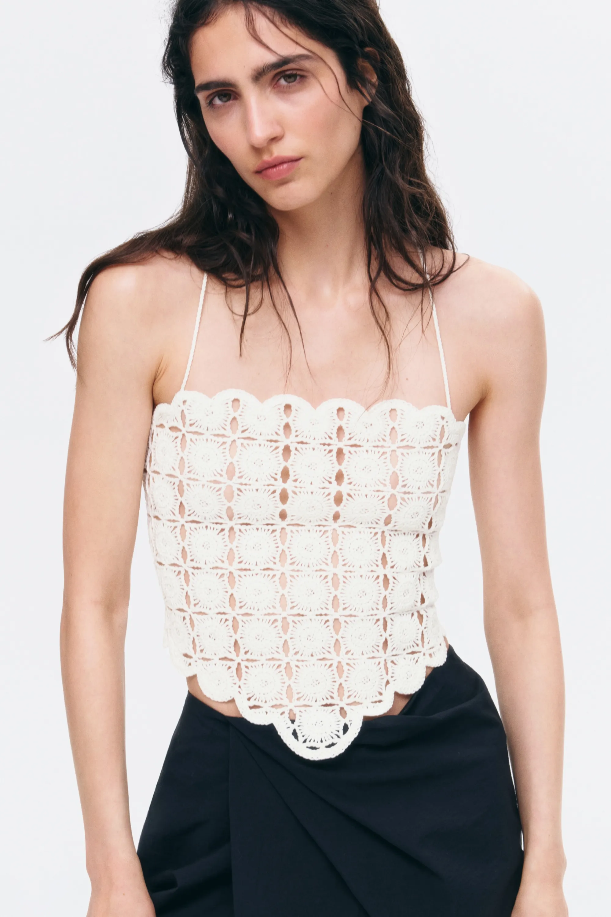 Top façon crochet avec bretelles fines - Crème