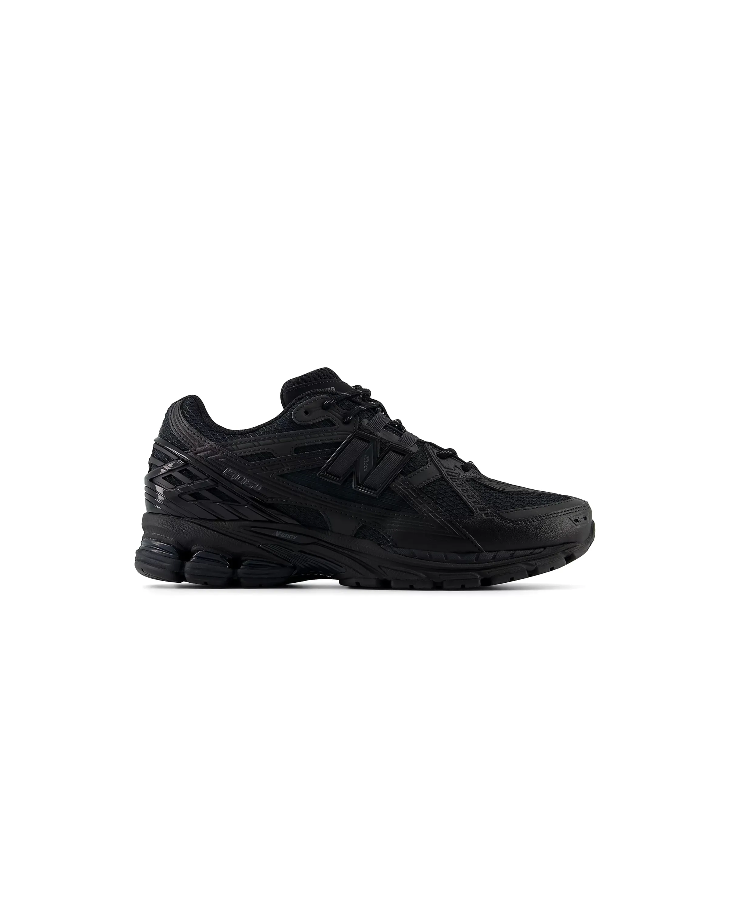 1906U Triple Black