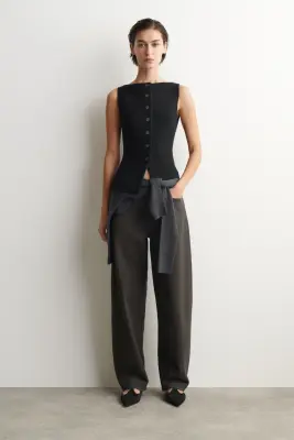 GILET EN CRÊPE DE COTON MÉLANGÉ - NOIR — photo 3