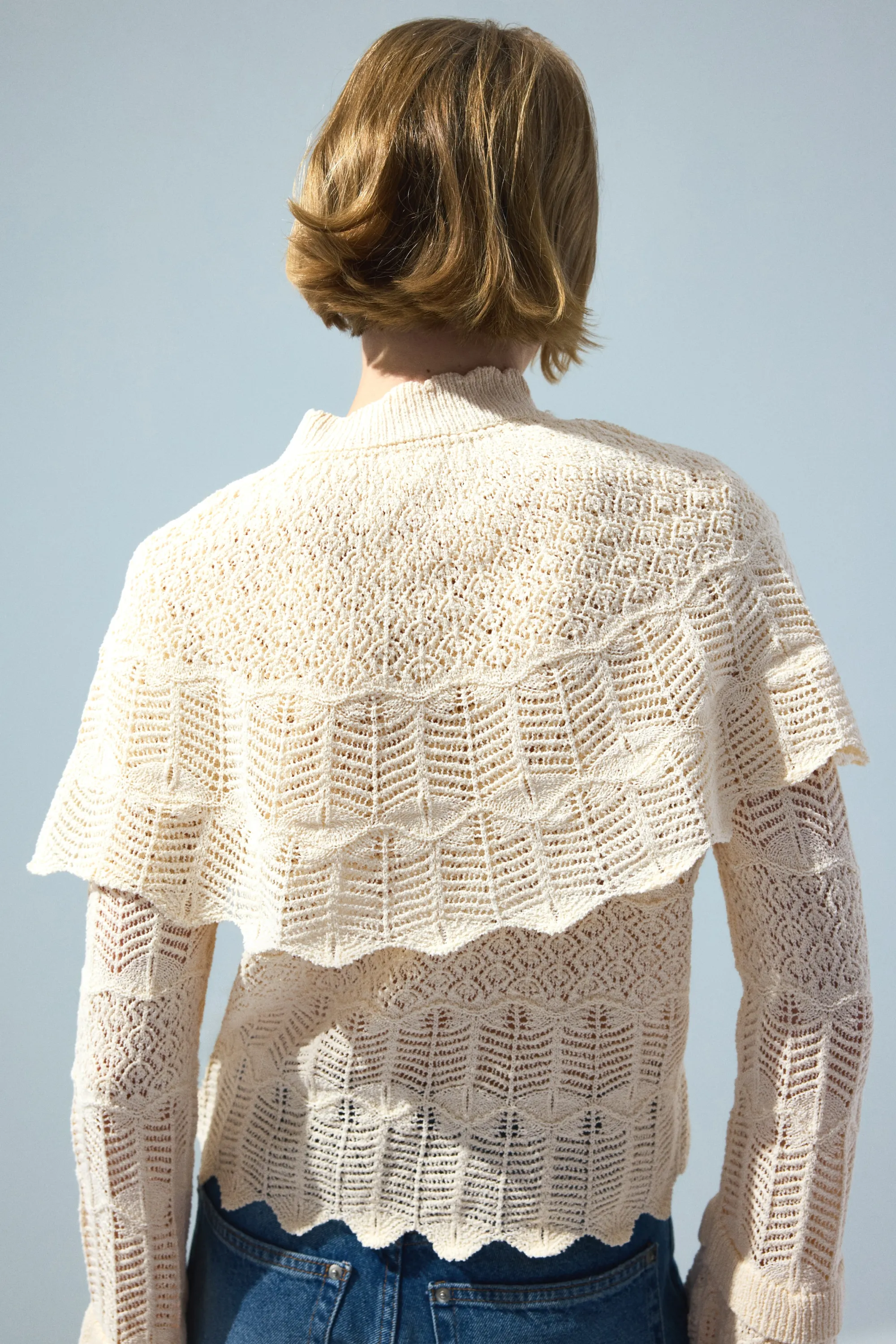 Top façon dentelle avec cape - Crème