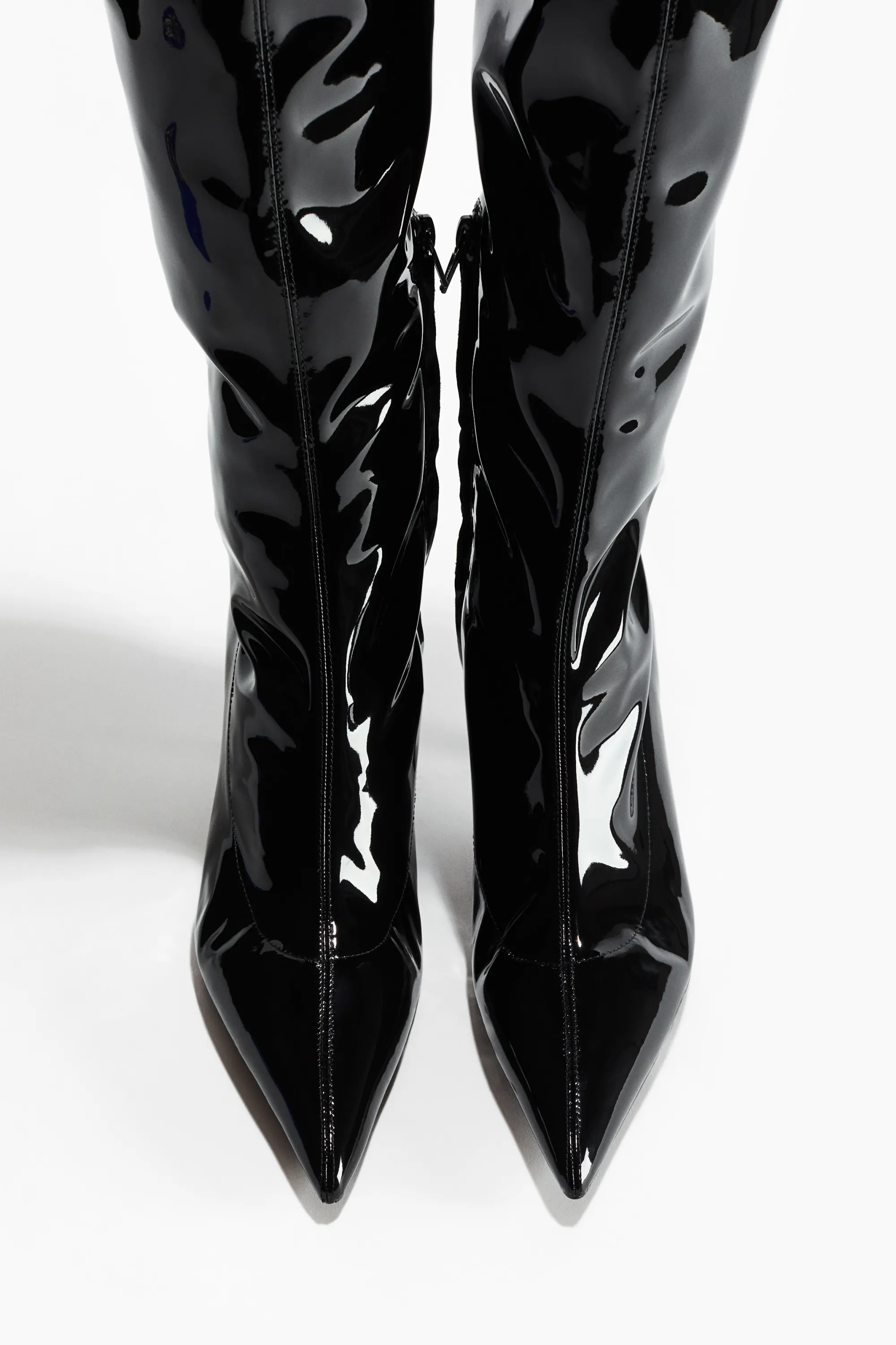 Bottes chaussettes vernies de hauteur genou - Noir