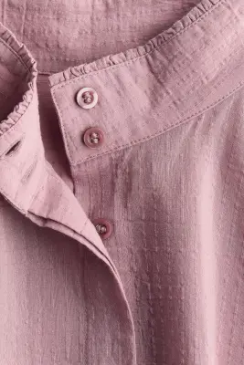 Chemise à col droit avec bords ruchés - Violet ancien — photo 4