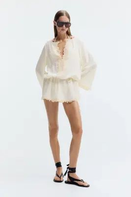 Robe avec dentelle - Crème — photo 1