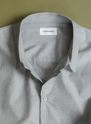 Shirt with Small Collar Stand in Gray-Green End-on-End