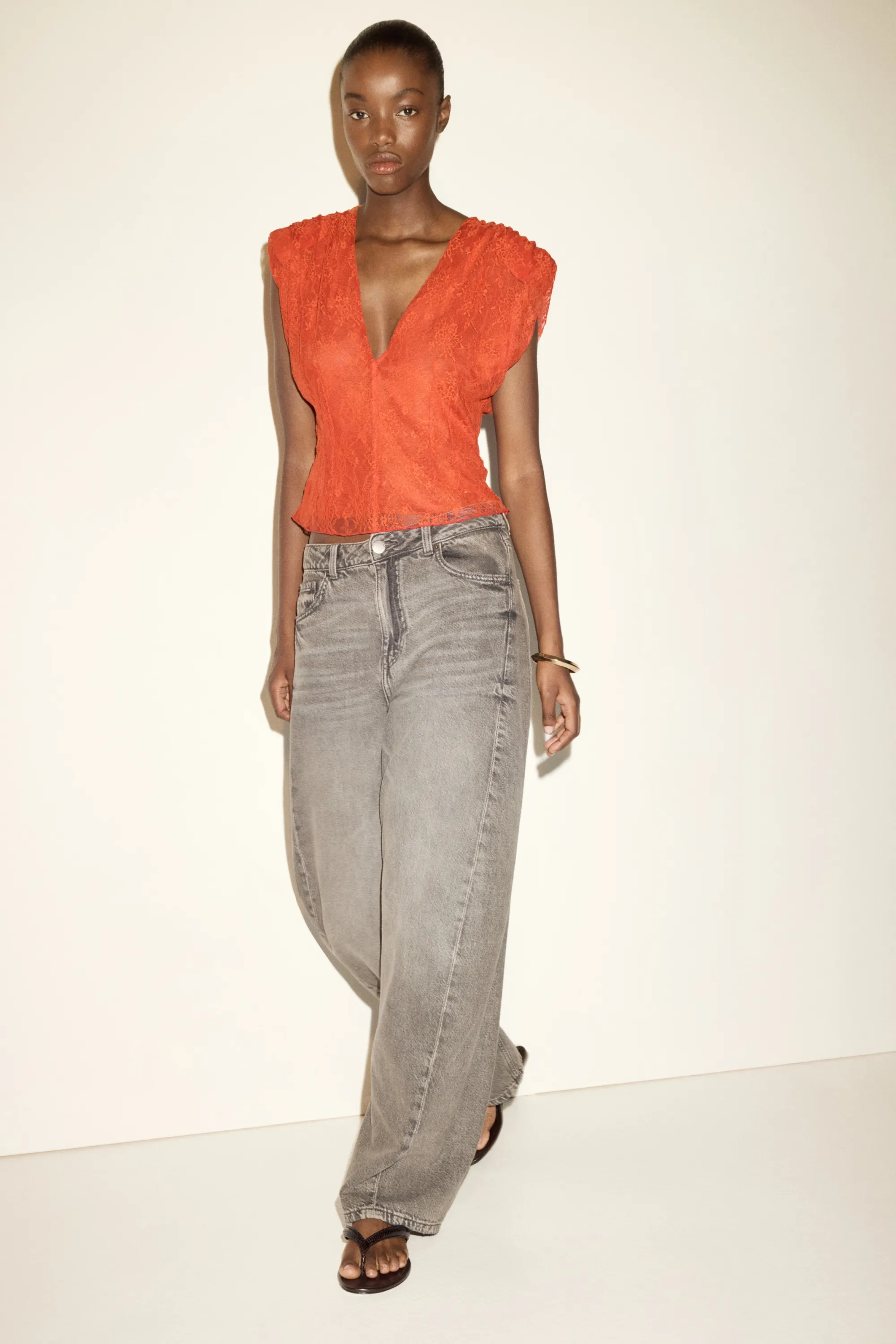 Top en dentelle avec encolure en V - Orange foncé