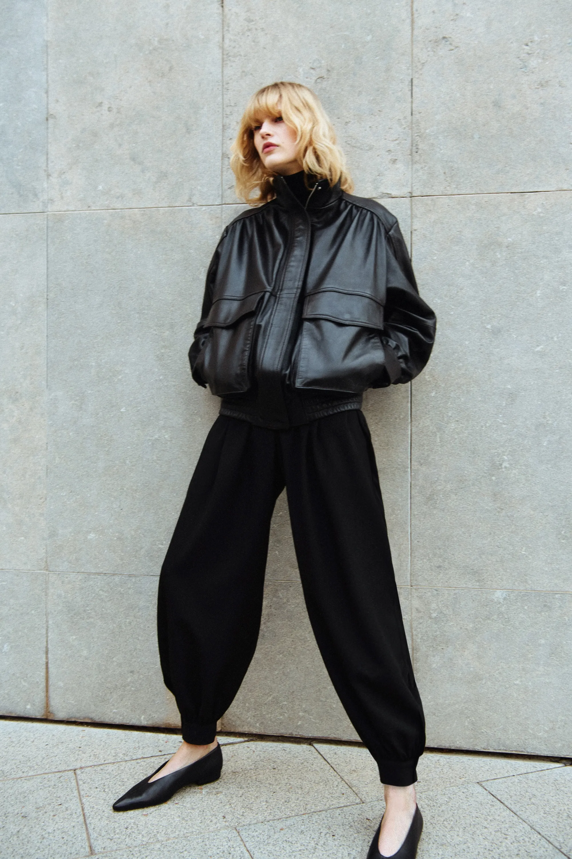Pantalon plissé à jambes ballon - Noir