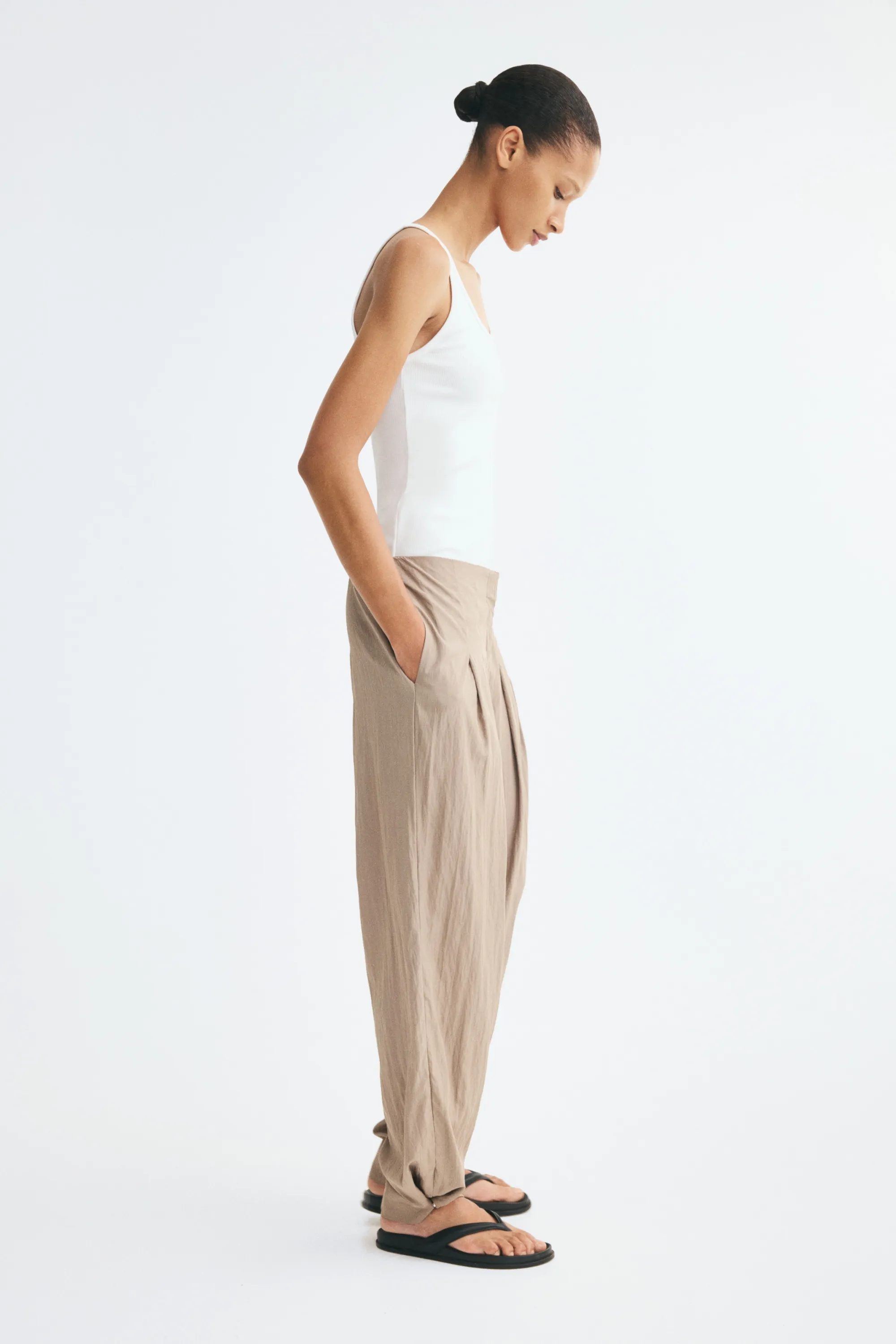 Pantalon à pinces en viscose mélangée - Taupe