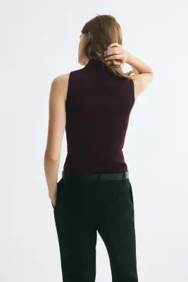 Top en maille avec détail en métal - Violet prune foncé — photo 3
