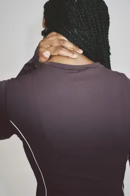 Top de sport réfléchissant Slim Fit CoolMove™ - Bruyère foncé — photo 4