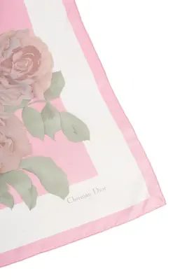 Foulard carré de soie fleurs rose mauve et blanc Prix boutique 390€ Taille 76 x 76cm — photo 2