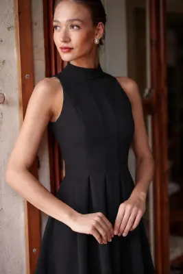 Nessa Mini Dress — photo 2