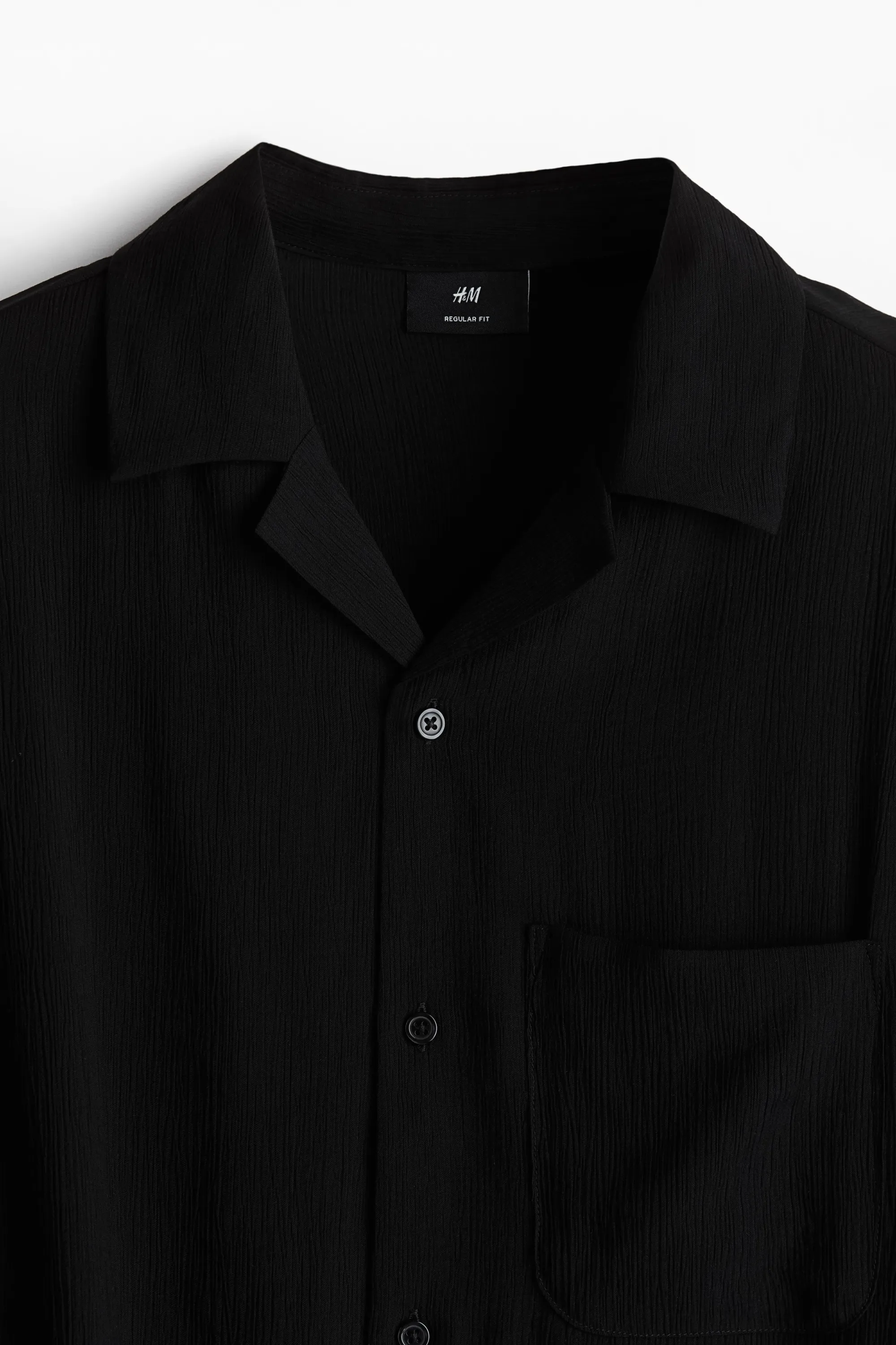 Chemise froissée Regular Fit avec col cubain - Noir