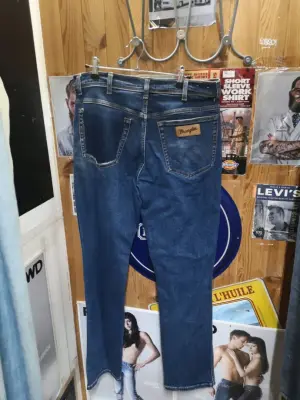 Jean Wrangler bleu — photo 3