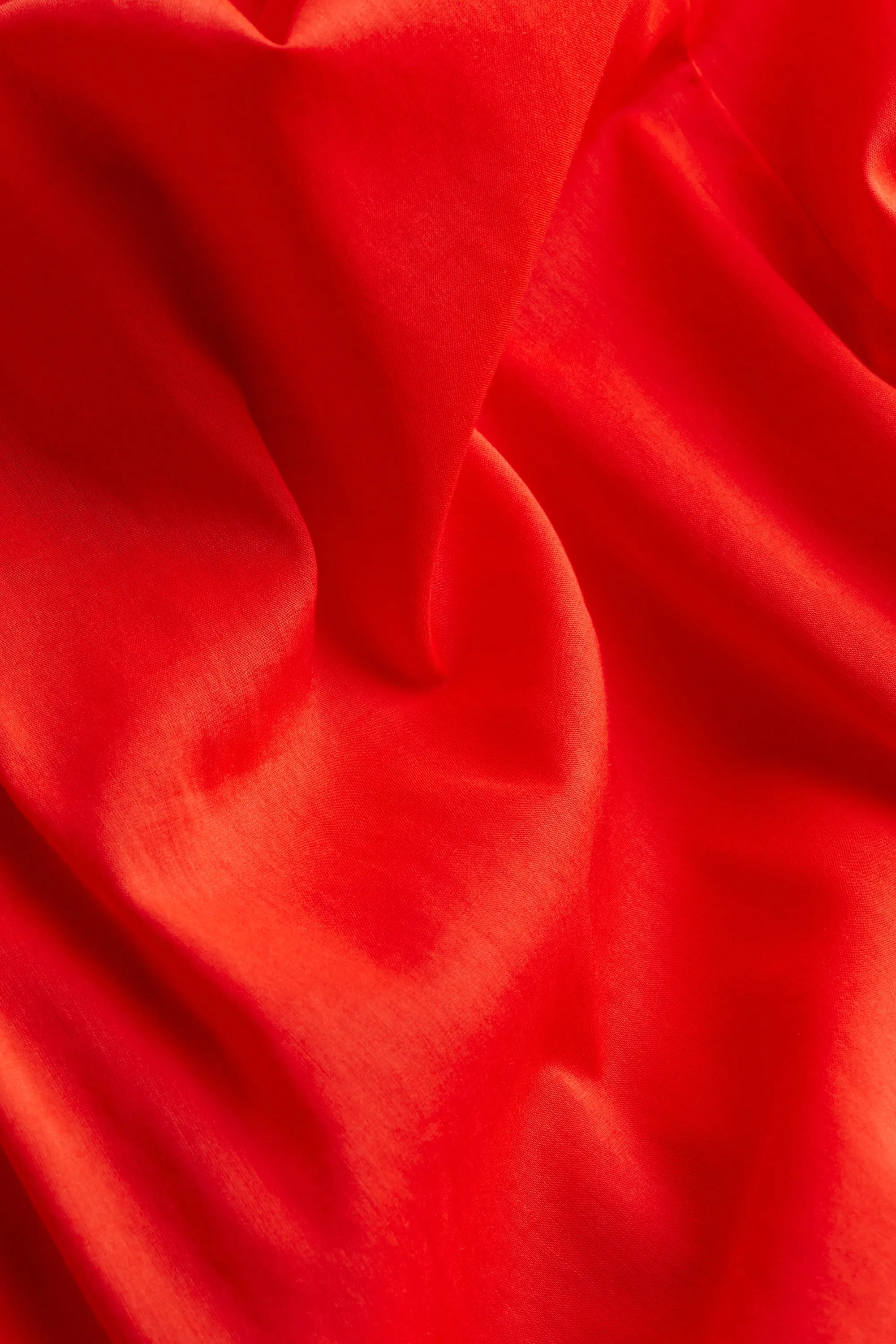 Robe épaules nues à encolure smockée - Rouge vif