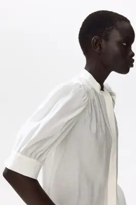 Blouse à manches bouffantes - Crème — photo 2