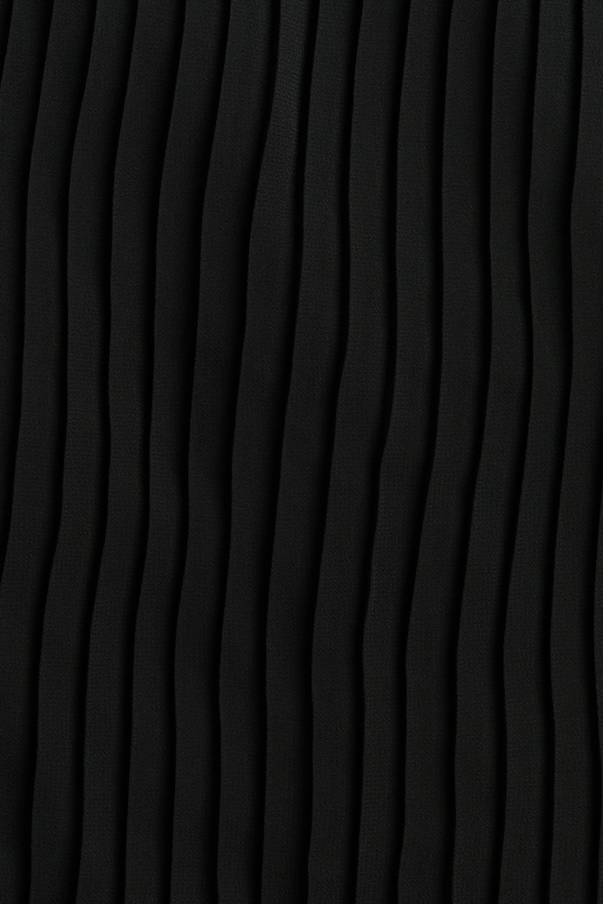 Robe plissée à bretelles fines - Noir
