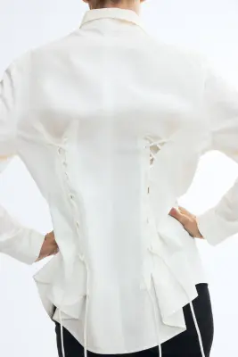 Chemise en coton avec laçage - Crème — photo 2