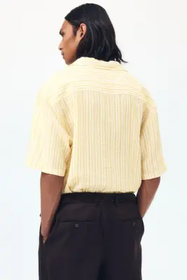 Chemise Relaxed Fit avec col cubain - Jaune/rayé — photo 3
