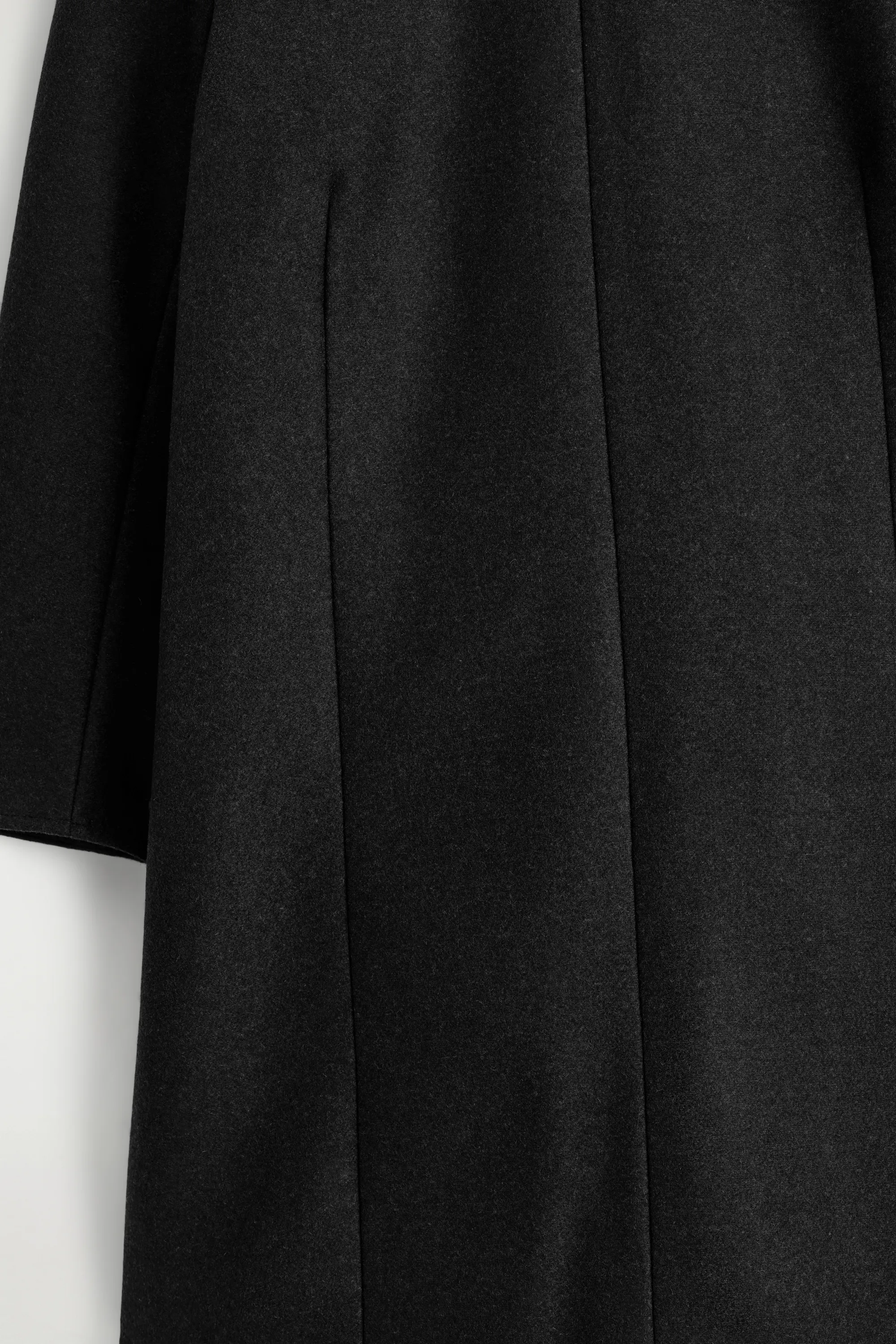 ROBE COURTE À MANCHES LONGUES EN LAINE - NOIR