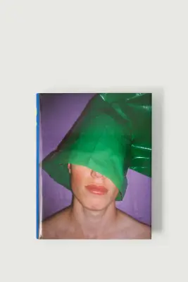 LIVRE 'CHEZ WALTI' — photo 1