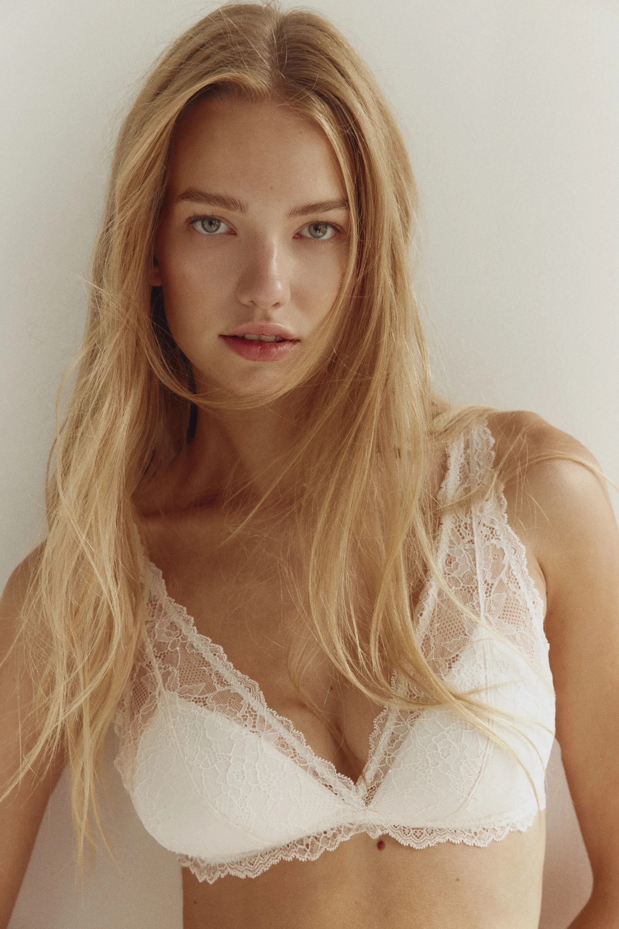 Soutien-gorge souple et paddé en dentelle - Crème