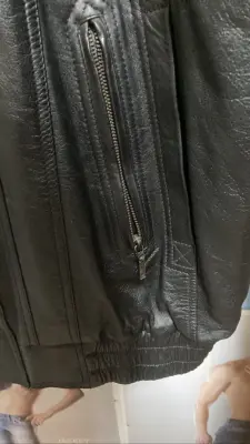 Veste en cuir Umberto Rosetti — photo 2