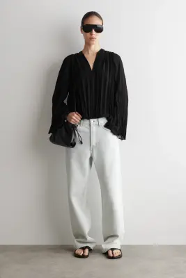 BLOUSE PLISSÉE EN GEORGETTE ENCOLURE À NOUER - NOIR — photo 1