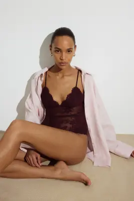 Body string paddé en dentelle - Bordeaux — photo 1