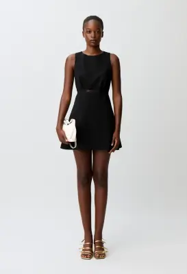 Robe dos nu dentelle