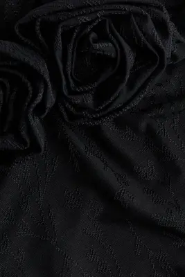 Robe en jersey jacquard avec rose appliquée - Noir — photo 4