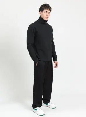 Ribbed High Neck Sweatshirt in Heather Dark Gray Technical Knit