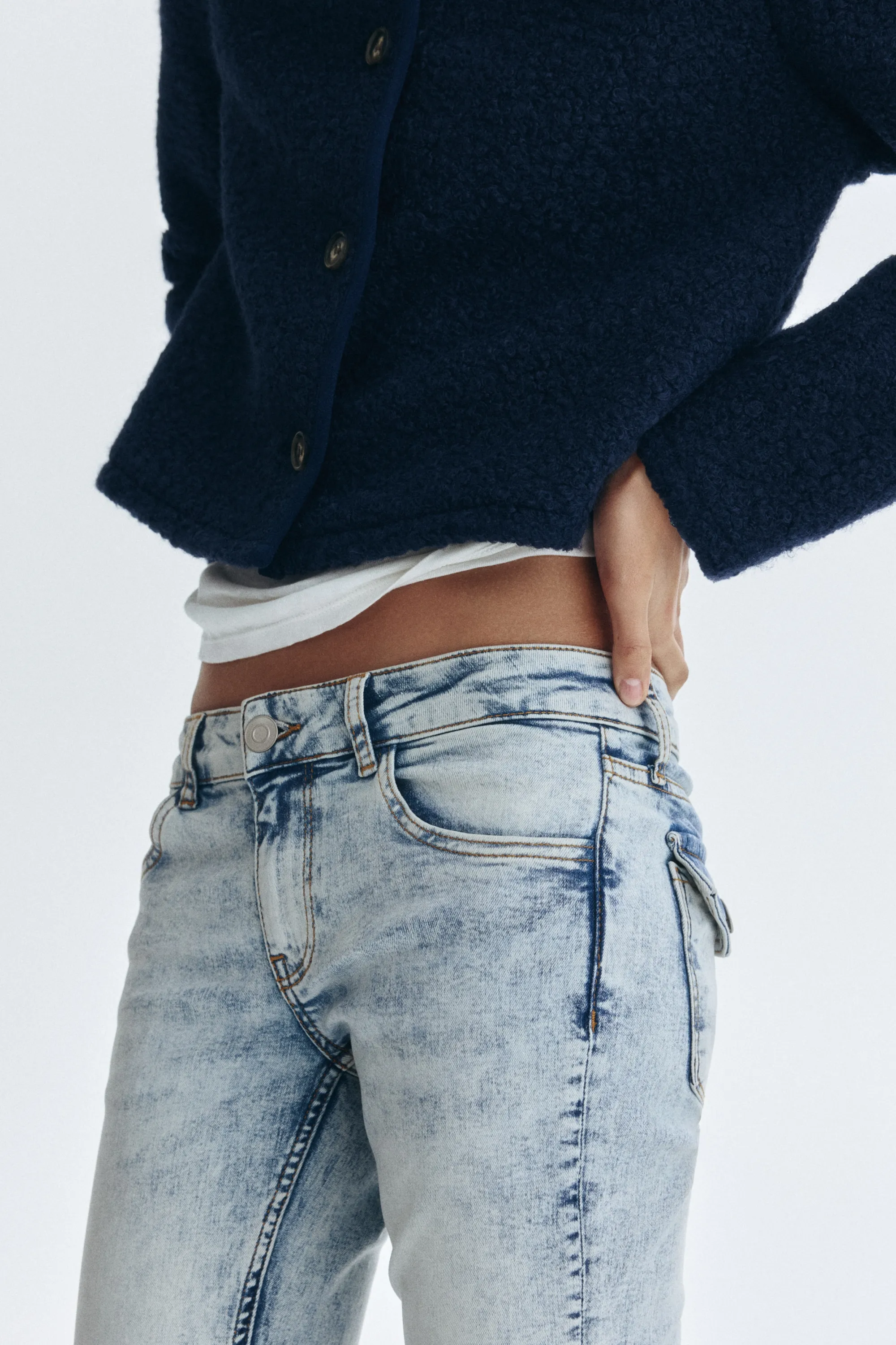 Flared Low Jeans - Bleu denim pâle