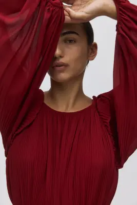 Longue robe plissée - Rouge foncé — photo 1