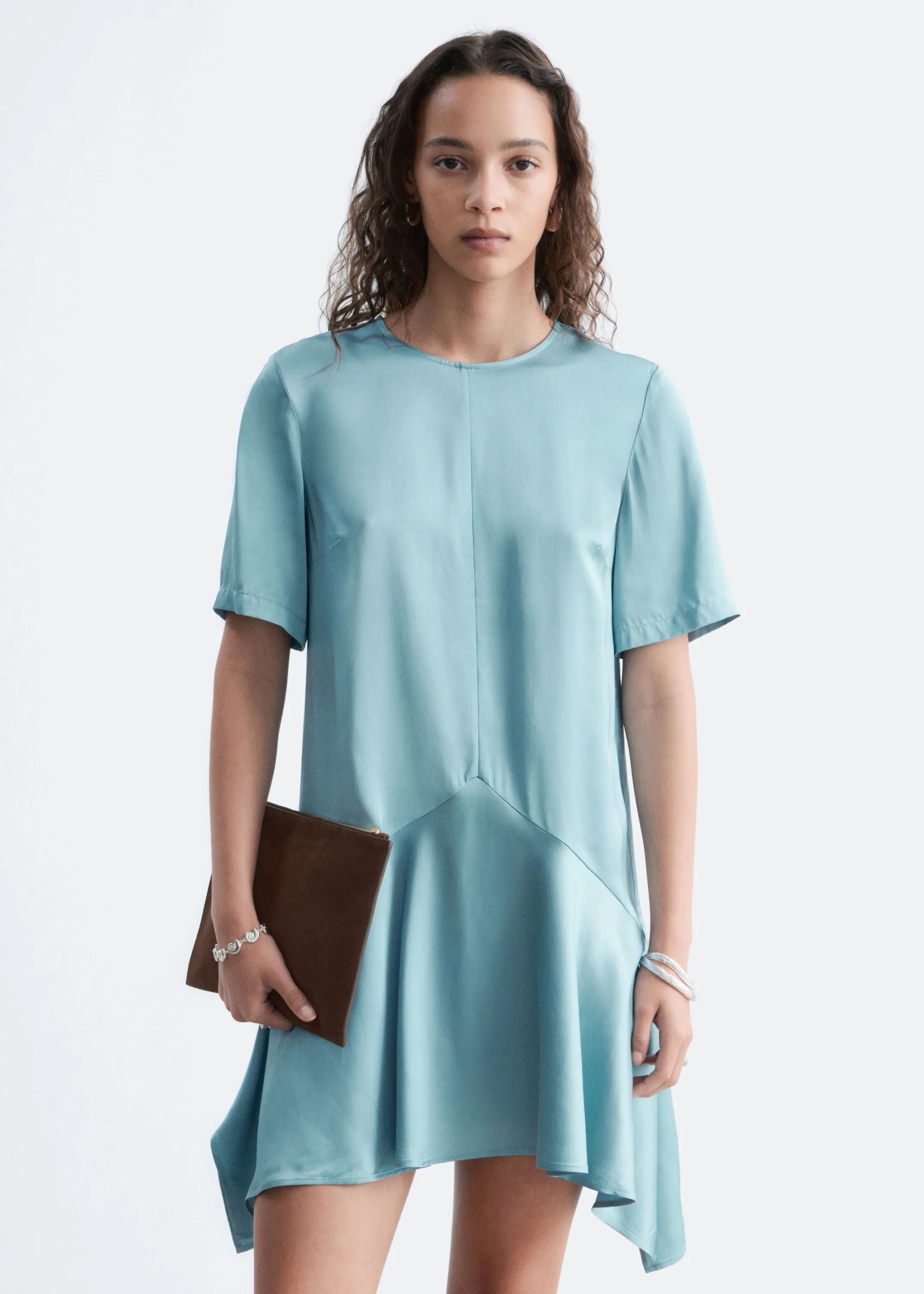 Robe courte à ourlet asymétrique - Bleu tourterelle