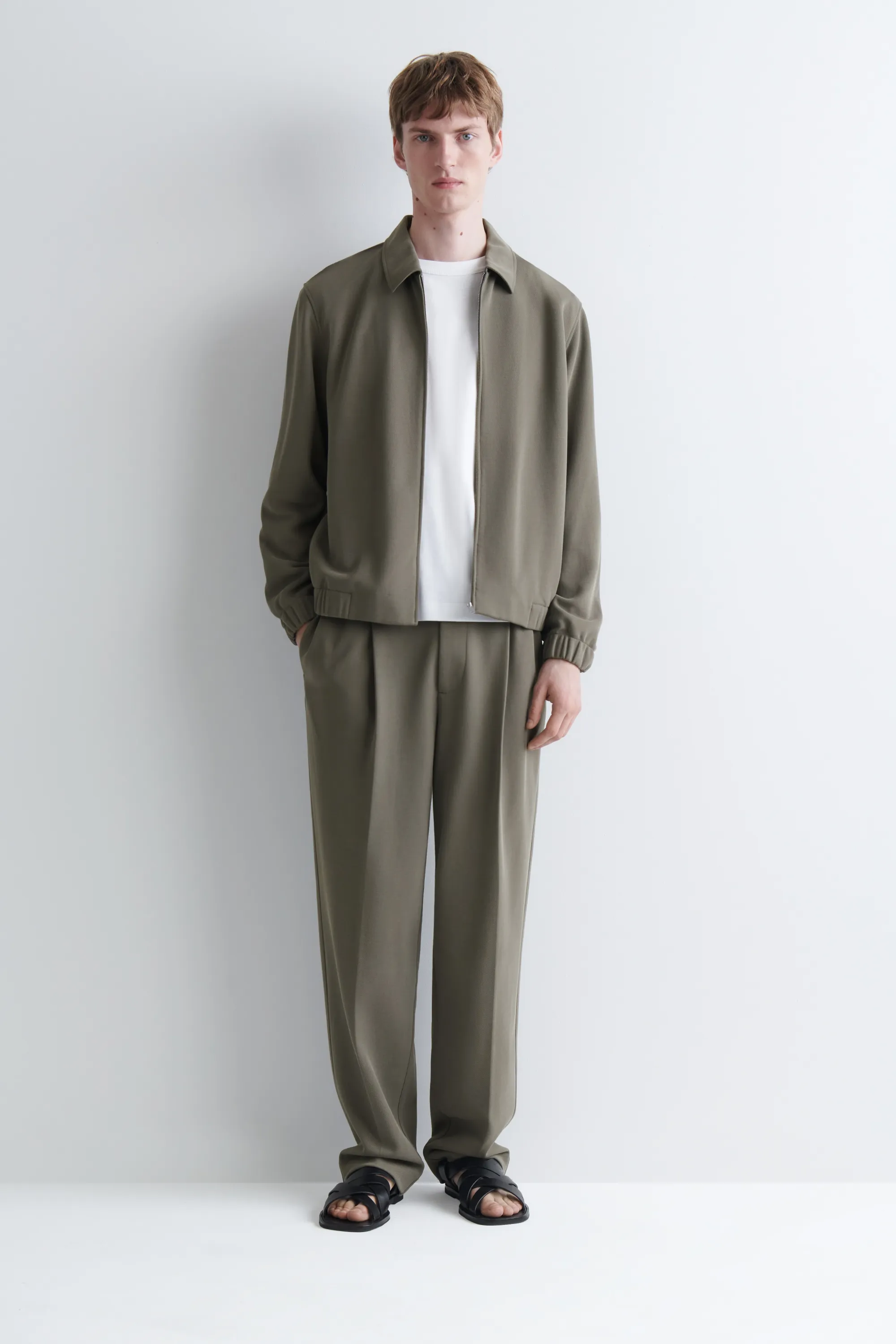 VESTE HARRINGTON EN SERGÉ CONTRECOLLÉ - VERT-GRIS