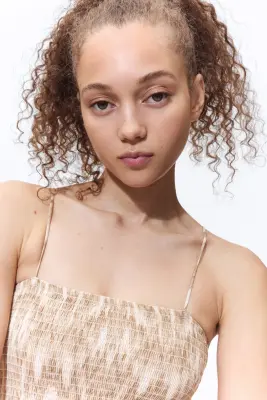 Robe smockée à bretelles fines - Beige/motif — photo 2