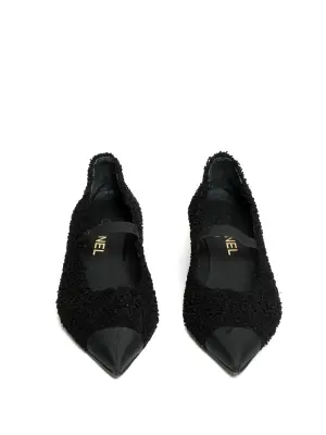 Escarpins en laine bouclée noir sigle CC doré FW 2022 Prix boutique 1200€ Taille 38 — photo 3