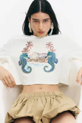 T-shirt court avec ornementations - Blanc/hippocampes — photo 1