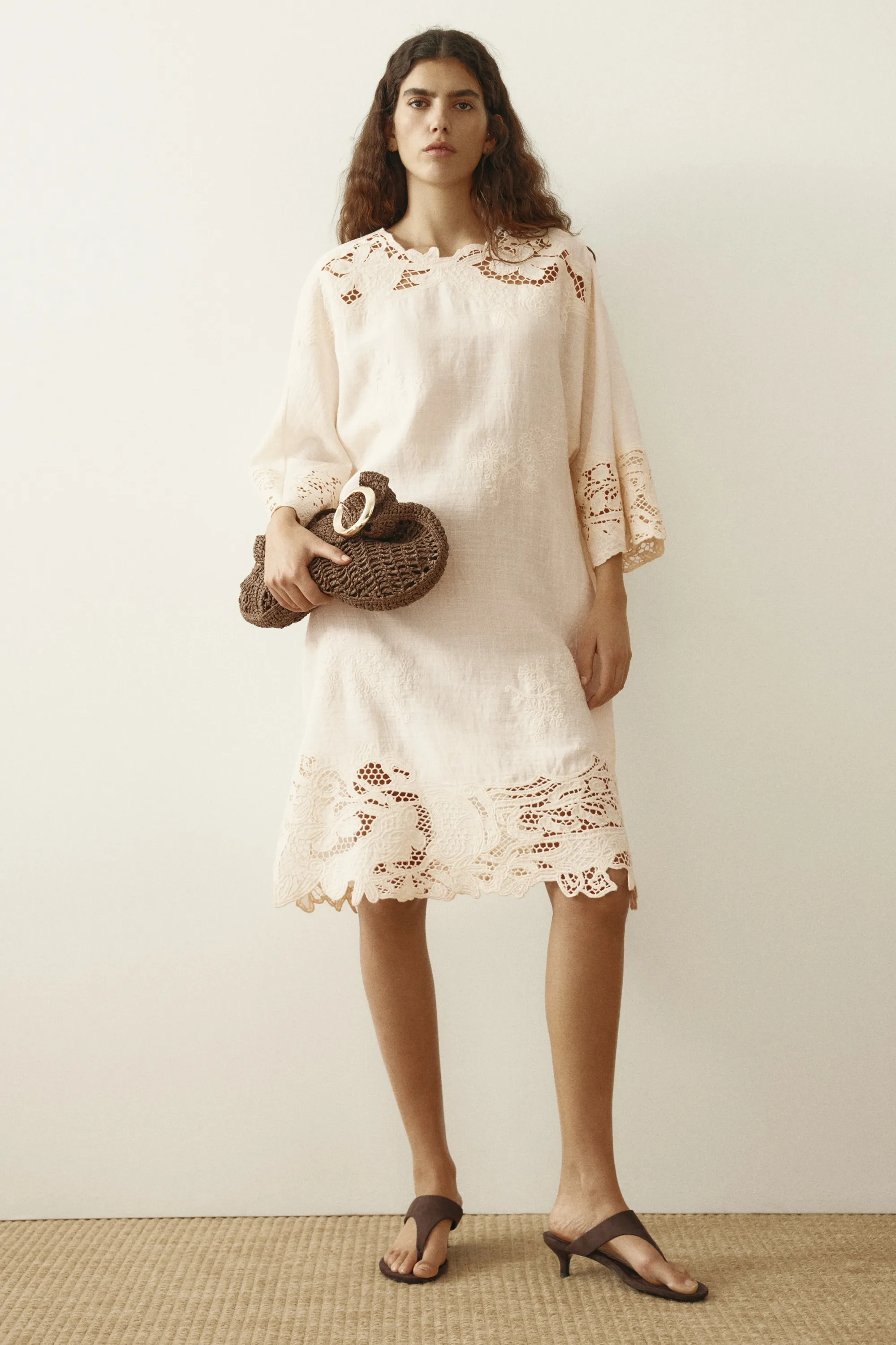 Robe avec broderie anglaise - Crème