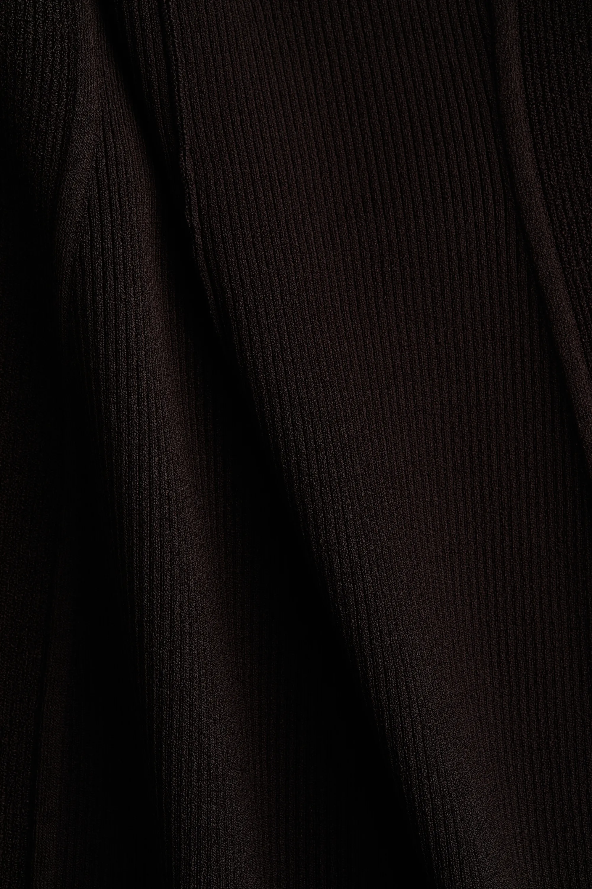 Robe avec ouverture dans le dos - Marron foncé