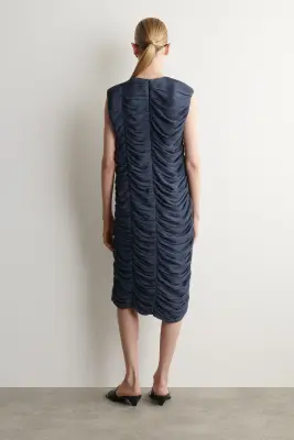 ROBE À PANNEAUX FRONCÉS - Bleu acier — photo 3