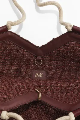 Tote bag en paille avec détail cordon - Bordeaux — photo 2
